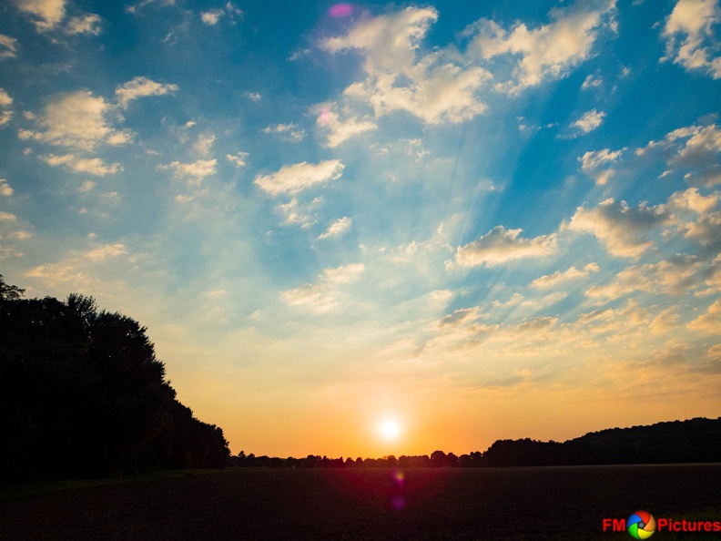 Sonnenuntergang-Feldstra004.jpg